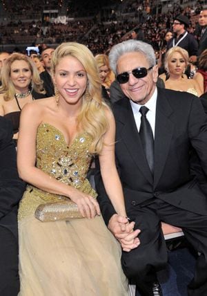 LAS VEGAS, NV - NOVEMBER 10:  Singer Shakira (L) and her father William Mebarak Chadid attend the 12th Annual Latin GRAMMY Awards held at the Mandalay Bay Events Center on November 10, 2011 in Las Vegas, Nevada  (Photo by Rodrigo Varela/WireImage)