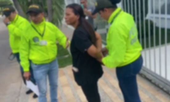 Detenida la ciudadana Luz Enith Orozco Troya por el robo a la casa del cantante de vallenato.