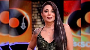 La cantante pone a debatir a sus seguidores. Foto: Instagram @marbelle.oficial.