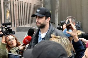 Gerard Piqué saliendo del Juzgado de Primera Instancia y de Familia Nº 18 de Barcelona tras ratificar la demanda de separación y el convenio sobre la custodia de sus hijos, 01 de diciembre de 2022, en Barcelona (España).
JUZGADOS;JUICIO;DIVORCIO;SEPARTACION;RATIFICACION;01 DICIEMBRE 2022
David Oller / Europa Press
01/12/2022