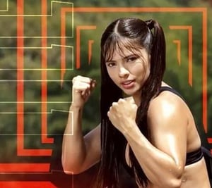 Juliana Tovar, del Desafio the Box, posó en diminuta tanga y le