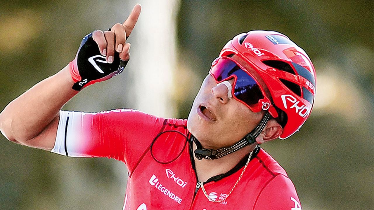  Nairo Quintana (32 años) continúa entrenando para futuras competencias del ciclismo. 