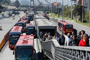 Dia Sin Carro Bogota trafico transporte publico  transmilenio autopista norte calle 94
Bogota feb 6 del 2020 
Foto Guillermo Torres Reina / Semana