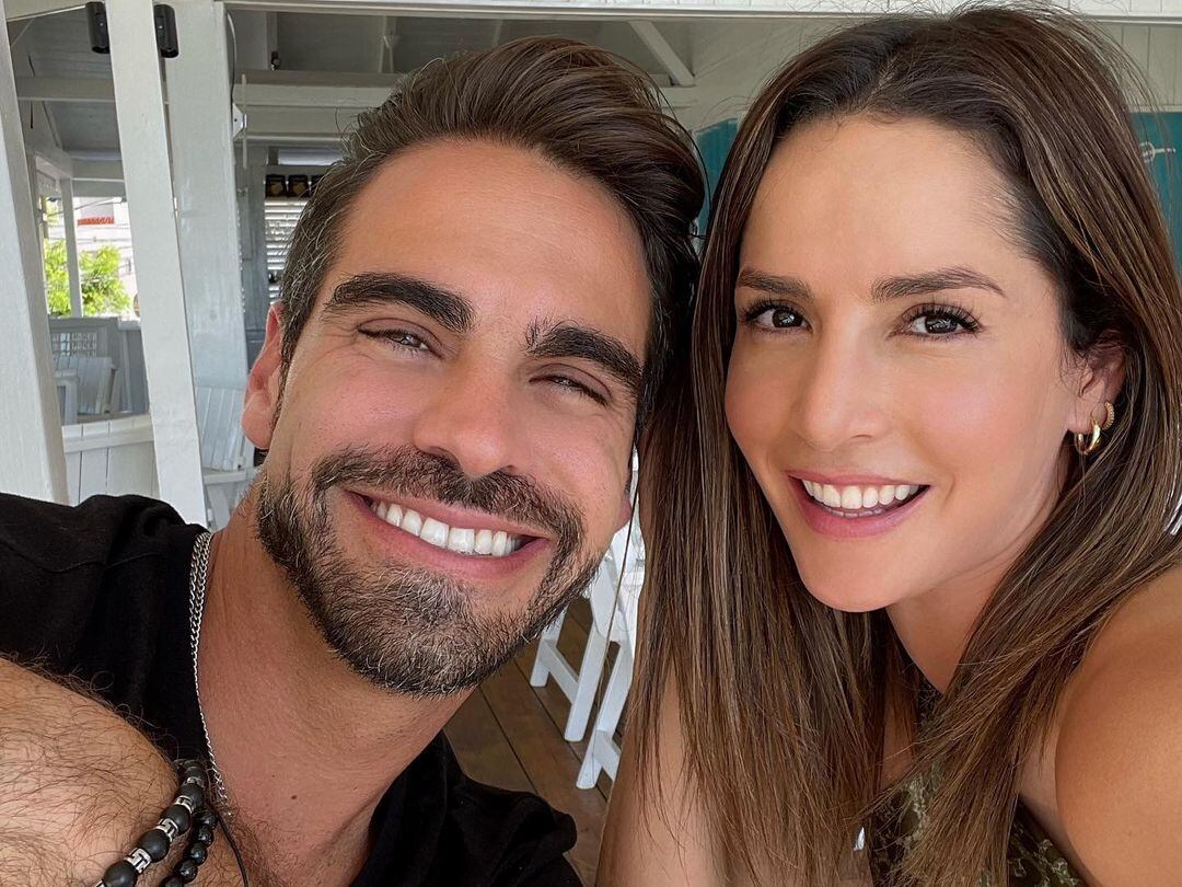Carmen y Frederik esperaron bastantes semanas para oficializar su unión. Foto: Instagram @cvillaloboss.