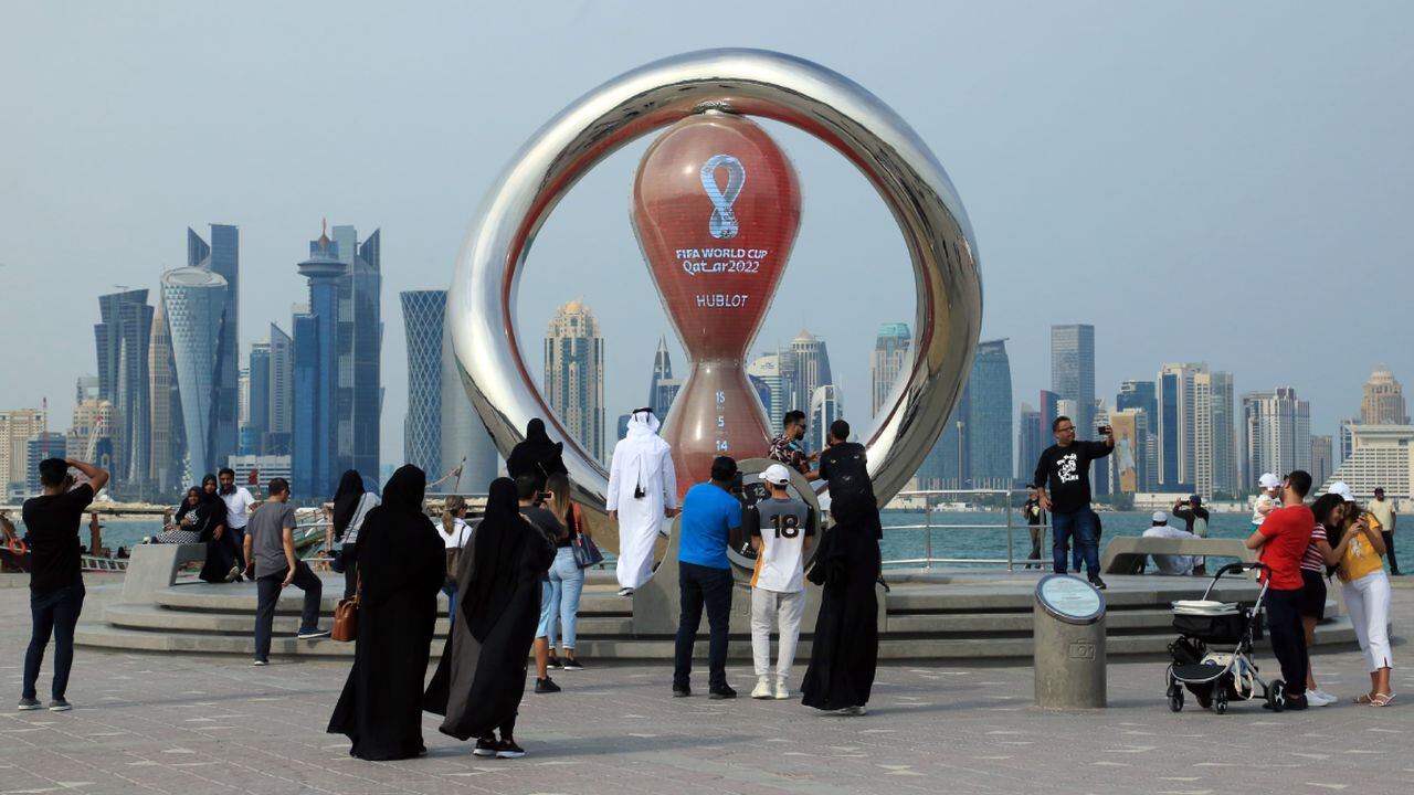 DOHA, QATAR - NOVEMBER 5: Doha Corniche and Souq Waqif show a World Cup figures exhibition and other tourist attractions to visitors during Fifa Word Cup Qatar 2022. On November 5, 2022 in Doha, Qatar. (Photo credit should read Sidhik Keerantakath / Eyepix Group/Future Publishing/Getty Images)