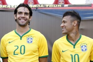 HARRISON, NJ - SEPTEMBER 5: Kaka and Neymar of Brazil smile before the international friendly match between Brazil and Costa Rica at Red Bull Arena on September 5, 2015 in Harrison, New Jersey. (Photo by Jean Catuffe/Getty Images) 