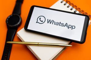 POLAND - 2022/12/07: In this photo illustration a WhatsApp logo seen displayed on a smartphone. (Photo Illustration by Mateusz Slodkowski/SOPA Images/LightRocket via Getty Images)