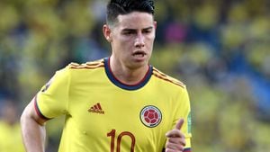 BARRANQUILLA, COLOMBIA - JANUARY 28: James Rodríguez of Colombia gestures during a match between Colombia and Peru as part of FIFA World Cup Qatar 2022 Qualifiers at Roberto Melendez Metropolitan Stadium on January 28, 2022 in Barranquilla, Colombia. (Photo by Gabriel Aponte/Getty Images)