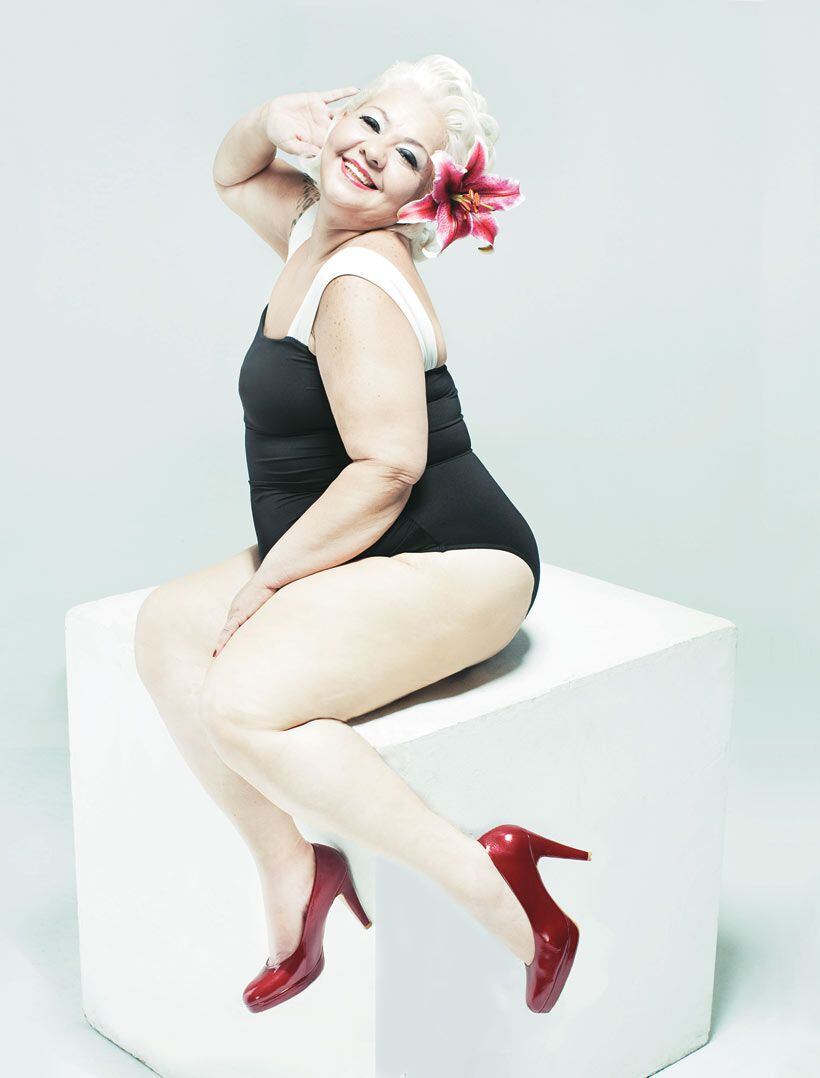 Fotos de la Gorda Fabiola en traje de baño posando para SoHo Fotos de la Gorda Fabiola en traje de baño posando para SoHo