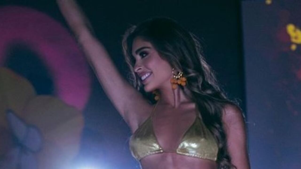 Camila Avella Instagram