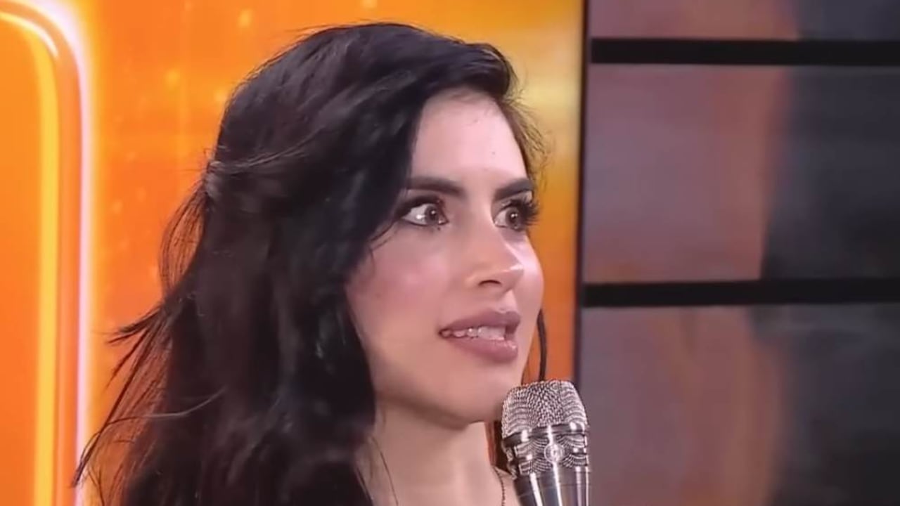 La presentadora soltó una respuesta graciosa ante las palabras del concursante.