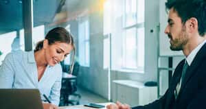 No confíe en ofertas que le exijan pagos.