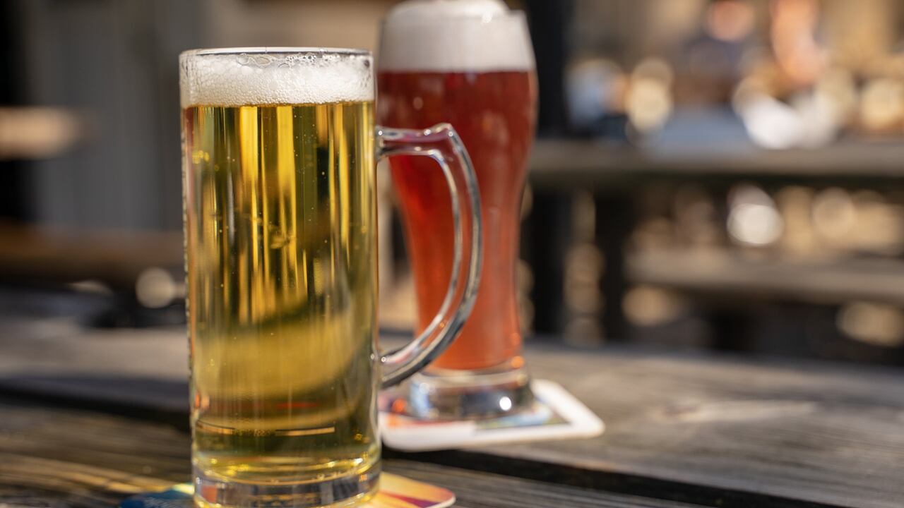 Los beneficios de tomar bebidas alcohólicas con moderación