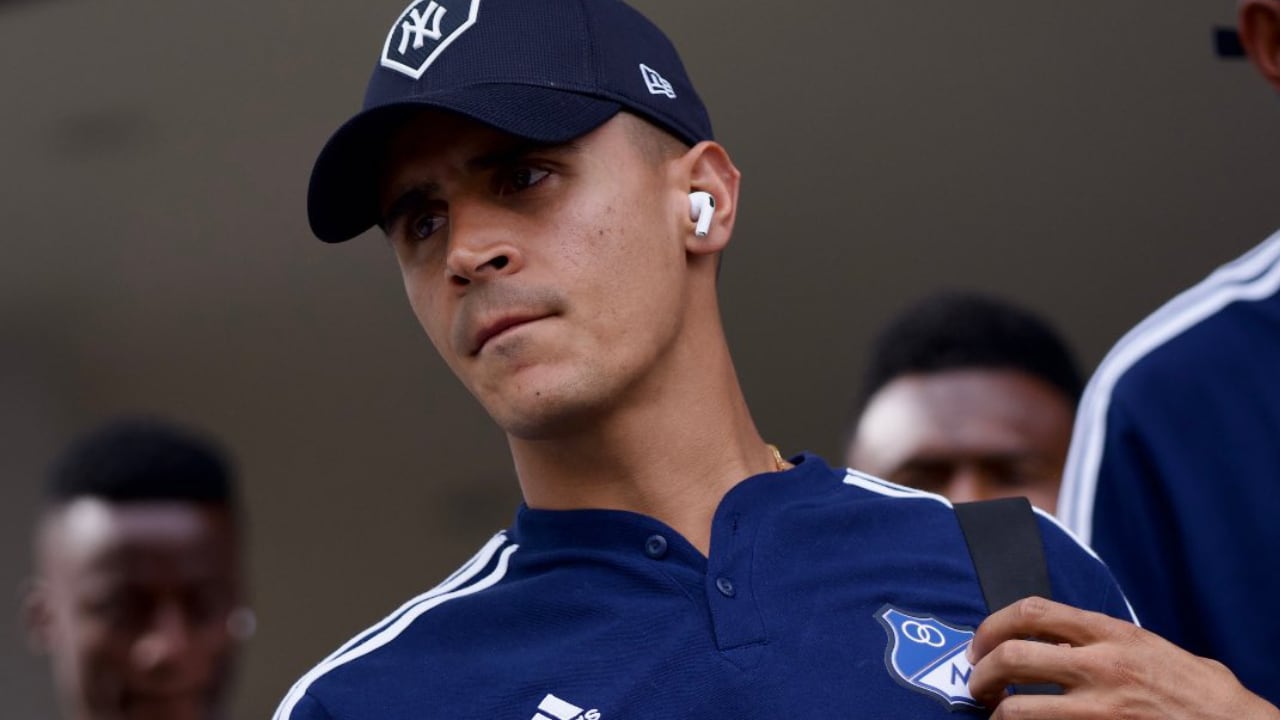 Cataño ya había sido recibido con insultos en las horas previas al encuentro