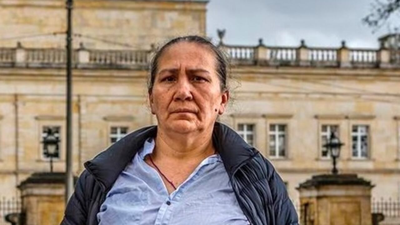 Urgente: Gobierno Petro chuzó ilegalmente a niñera de Laura Sarabia.