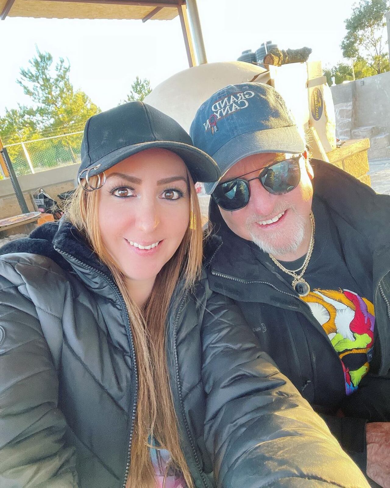 Carlos Villagrán y su hija Vanessa