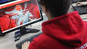 KAZAN, RUSSIA - JUNE 01: Authorities start a campaign to recruit volunteers for the FIFA World Cup 2018 in Kazan, Russia on June 01, 2016. (Photo by Alexey Nasyrov/Anadolu Agency/Getty Images)