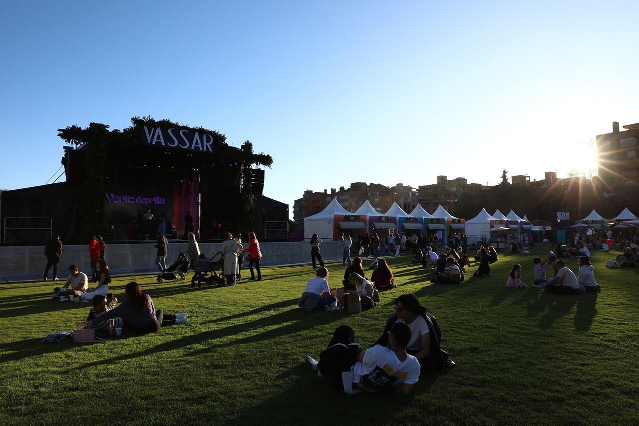 Vassar Feria 2024