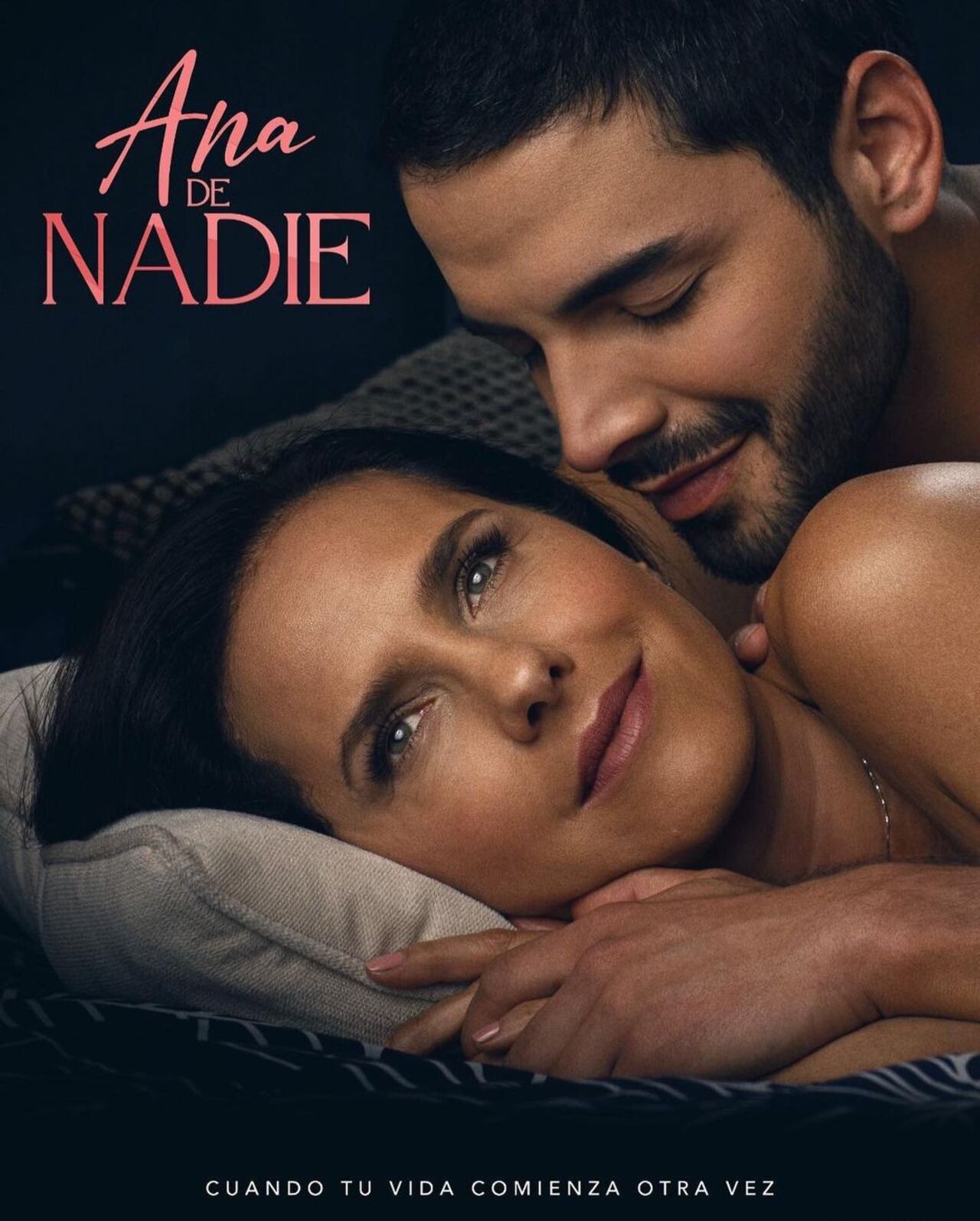 Paola y Sebastián protagonizan Ana de nadie. Foto: Instagram @sebastiancarva.