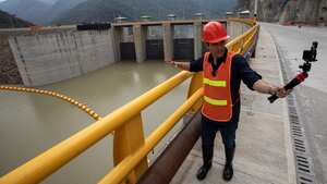 JUAN DIEGO ALVIRA
HIDROITUANGO
FEBRERO 2023