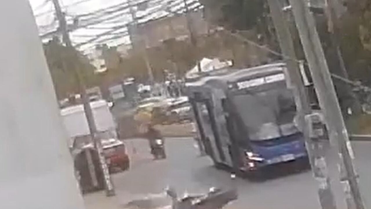 Motociclista falleció en un accidente de tránsito en Bogotá.