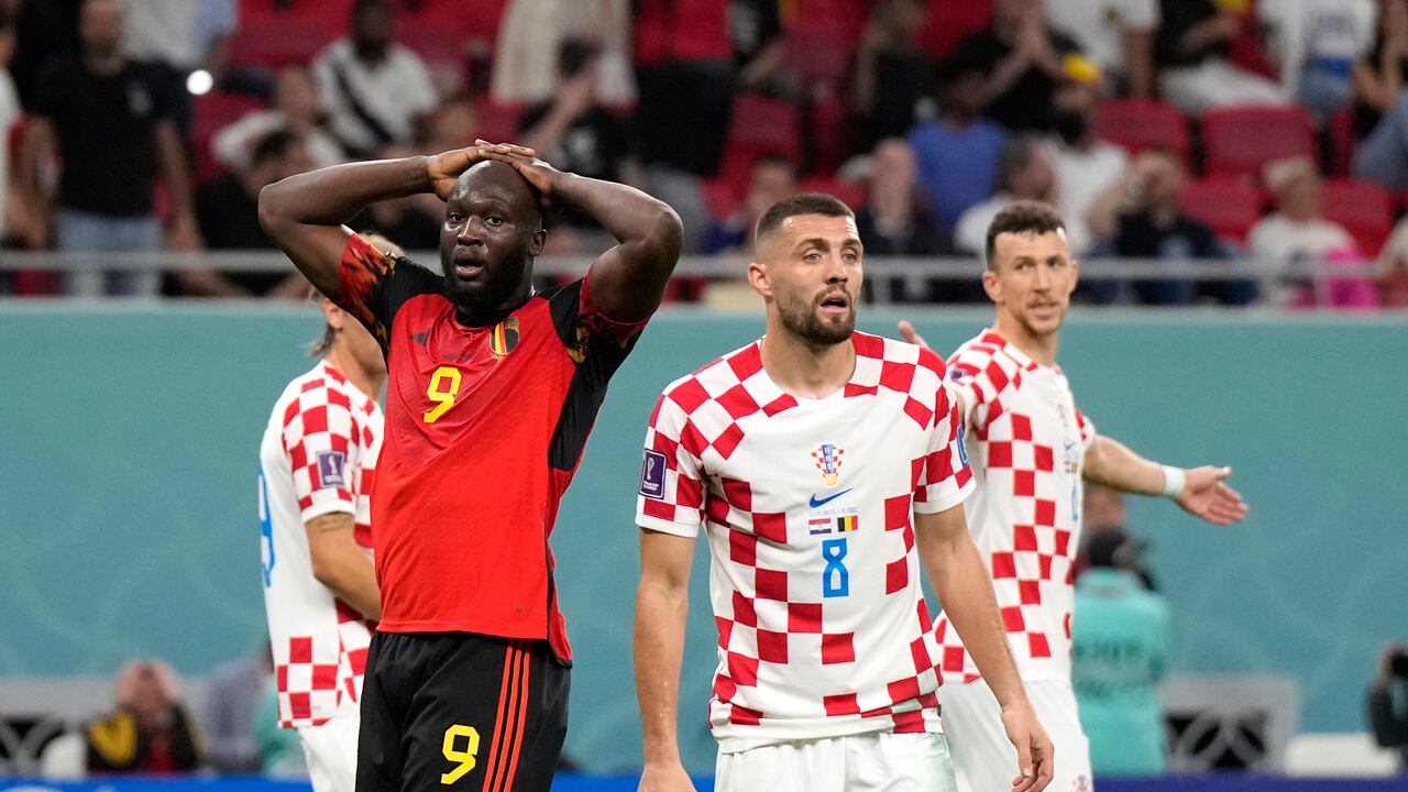 Belgium's Romelu Lukaku, left, reacts after his goal attempt header during the World Cup group F soccer match between Croatia and Belgium at the Ahmad Bin Ali Stadium in Al Rayyan , Qatar, Thursday, Dec. 1, 2022. (AP Photo/Ricardo Mazalan)