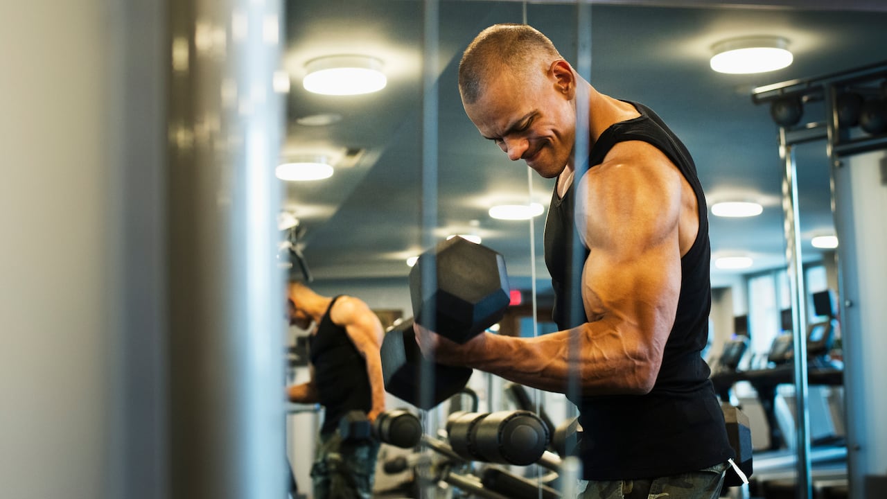 Cómo fortalecer los brazos para lucir un cuerpo 10 en tus próximas vacaciones