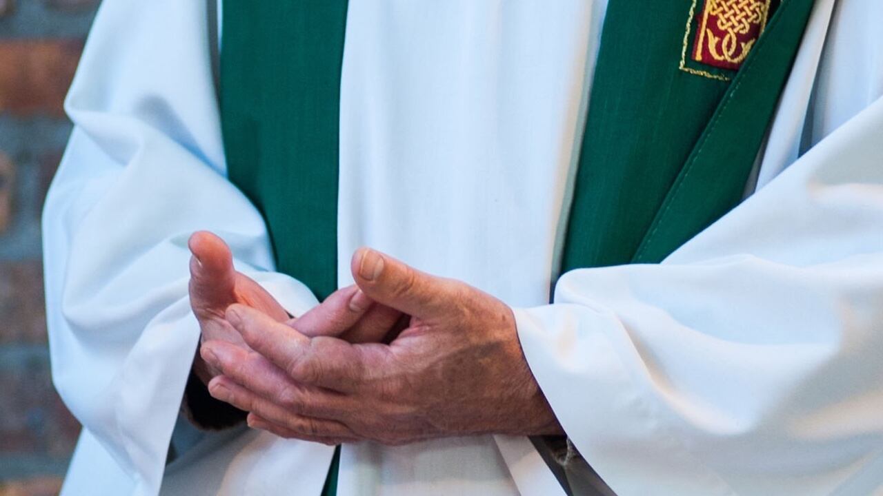Sacerdotes en Estados Unidos sospechosos de abusos sexuales serán sometidos a supervisión judicial