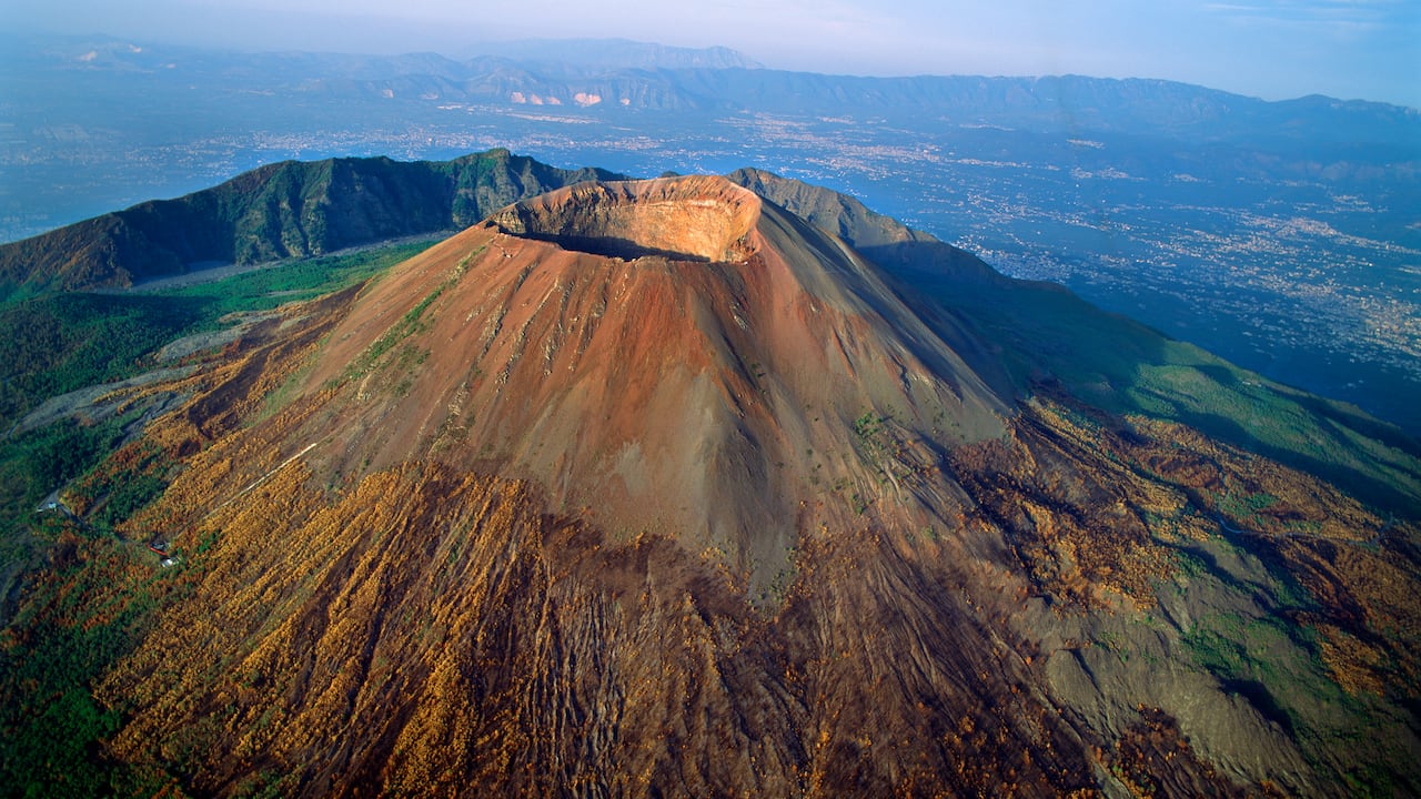 Cima del volcán Vesubio