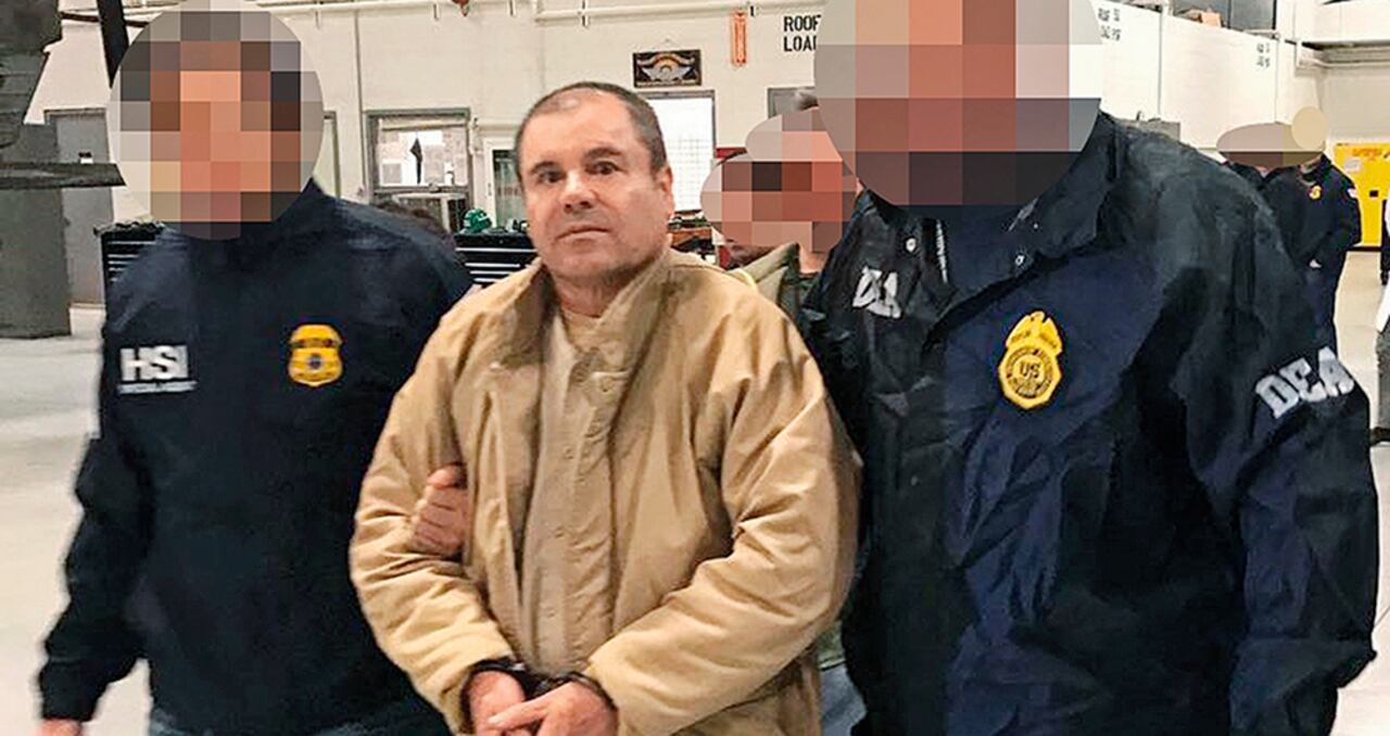 La joven abogada prepara un EP con temas de música regional mexicana. Su canción más conocida se llama La señora y se la compuso a la esposa del Chapo Guzmán.