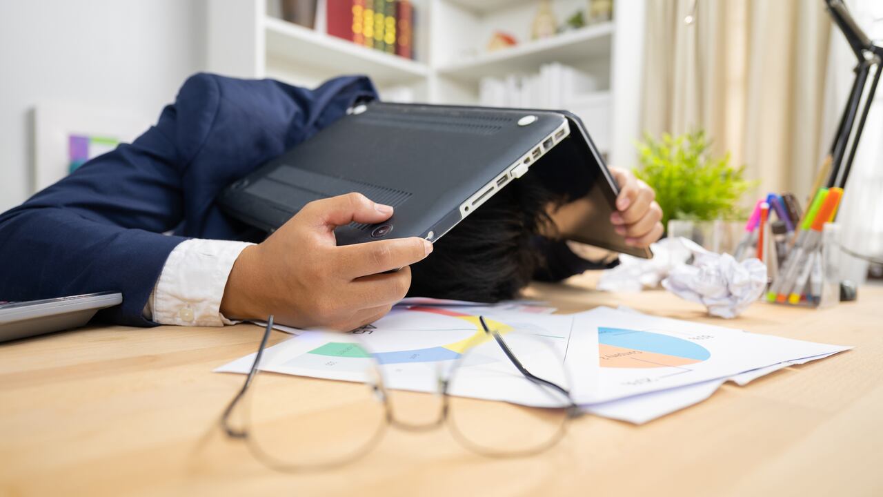 Desempleo juvenil - Estrés laboral - jóvenes