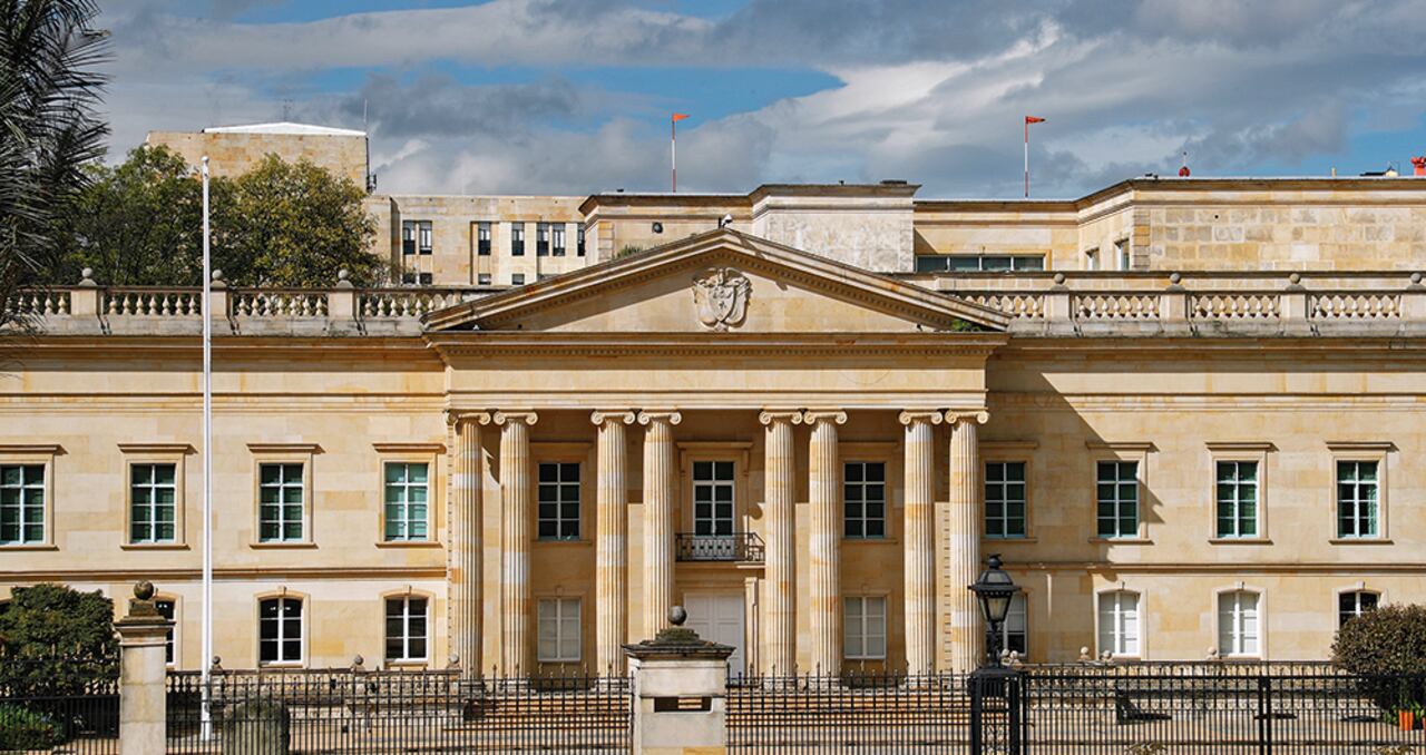 Ni en la Casa de Nariño ni en los ministerios dan razón sobre el retraso de los nombramientos en diversas entidades que son adscritas al Ejecutivo. Además, hay constantes cambios que impiden estabilidad.