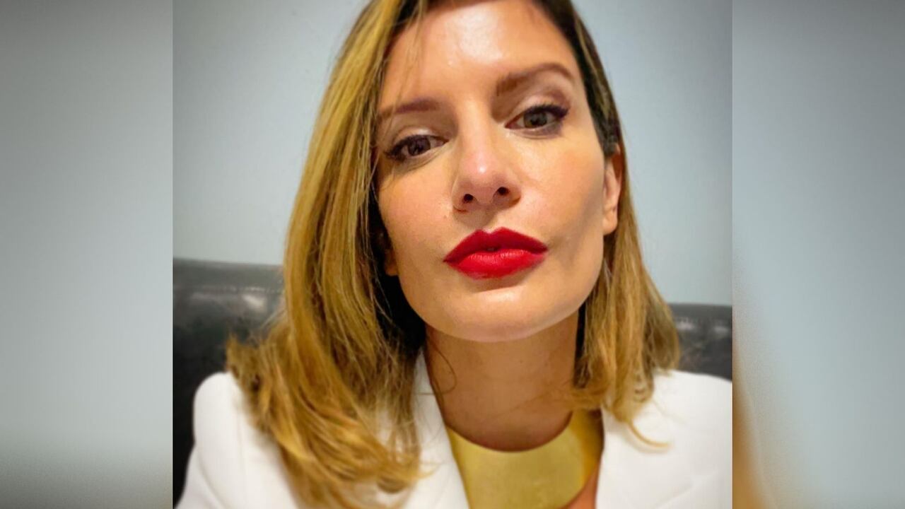 A Mabel Moreno se le corrió la tanga y dejó ver más de lo normal