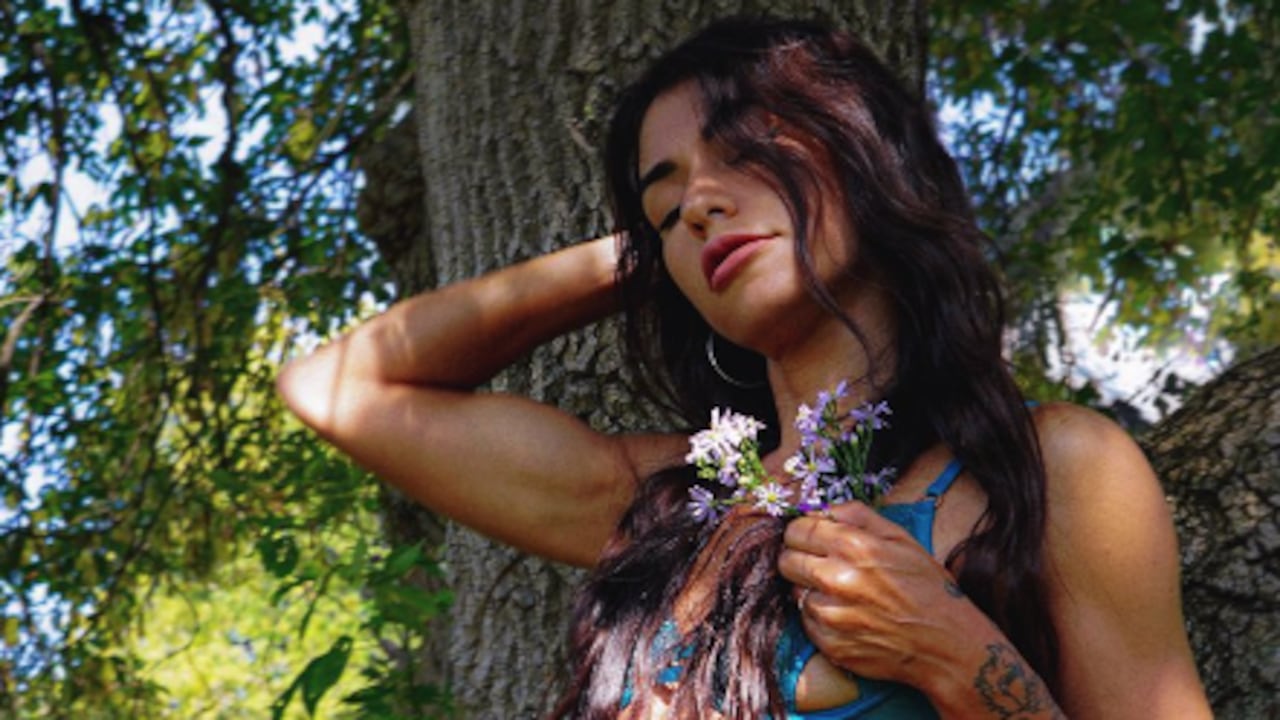 Demasiado ardiente para dejarla pasar al gimnasio