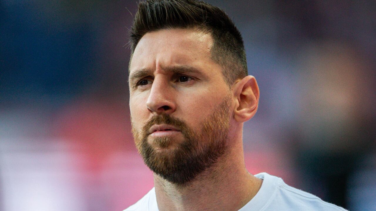 PARIS, FRANCE - JUNE 03: Lionel Messi of Paris Saint Germain (PSG) warming up before the French league football match between Paris Saint Germin (PSG) and Clermont Foot at Parc des Princes stadium, in Paris, on JUNE 03, 2023. (Photo by Ibrahim Ezzat/Anadolu Agency via Getty Images)