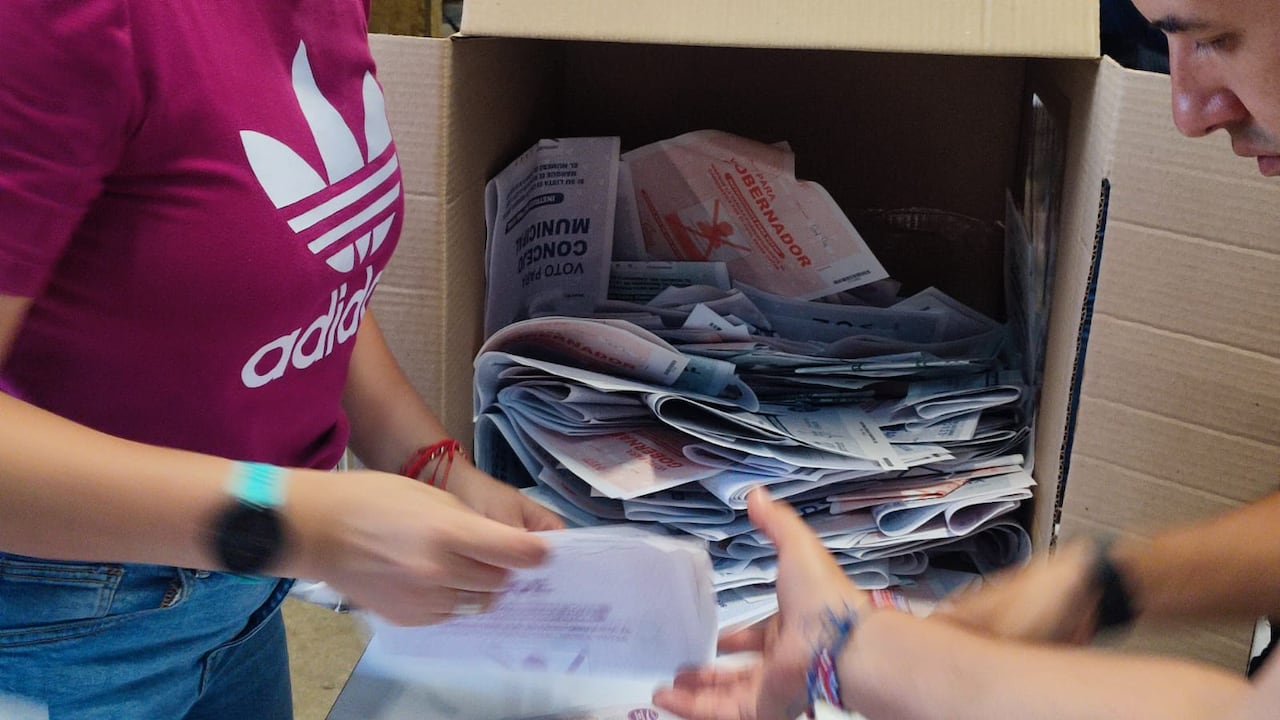 Conteo de Votos Coliseo del Pueblo.