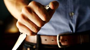 El hombre le propinó 171 puñaladas a su pareja.