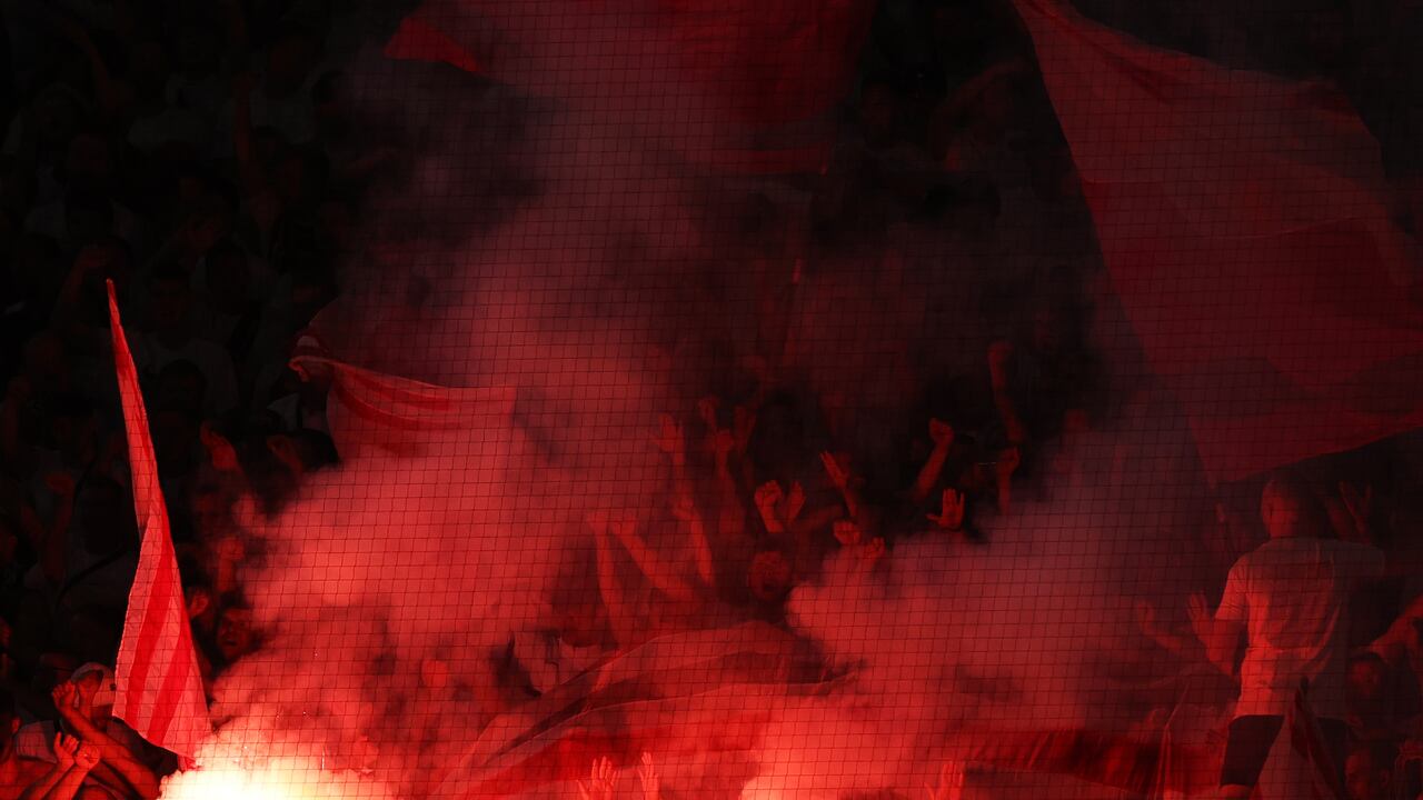 FREIBURG IM BREISGAU, GERMANY - SEPTEMBER 08: SC Freiburg fans show their support with flares during the UEFA Europa League group G match between Sport-Club Freiburg and Qarabag FK at Europa-Park Stadion on September 08, 2022 in Freiburg im Breisgau, Germany. (Photo by Alex Grimm/Getty Images)