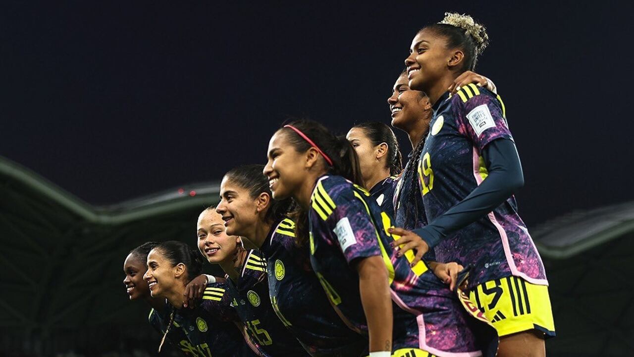 Selección femenina de fútbol
@fcfseleccioncol