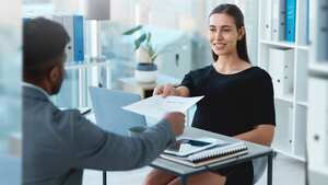 La industria Business Process Outsourcing (BPO) les ha permitido a muchos jóvenes encontrar en los contact center oportunidades para acceder a su primer empleo formal.