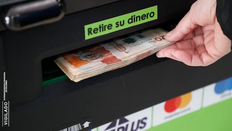 ¿Cuánto es lo máximo que se puede retirar en los cajeros automáticos de Servibanca?