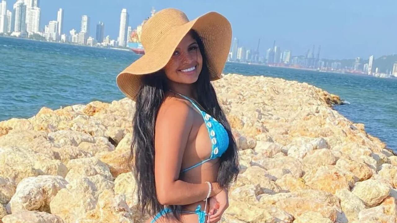 Video | La pequeña tanga con la que reapareció ‘Valentina Mor’ que paralizó las redes sociales