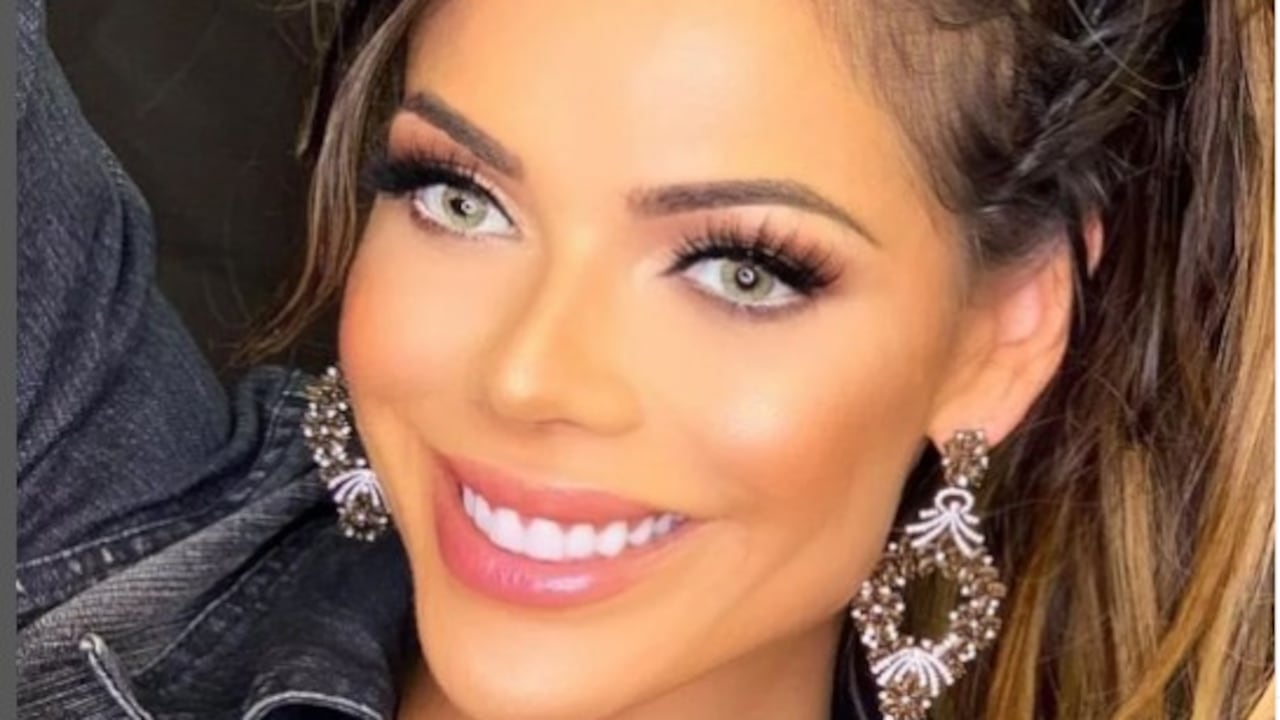 Miss BumBum Suzy Cortez