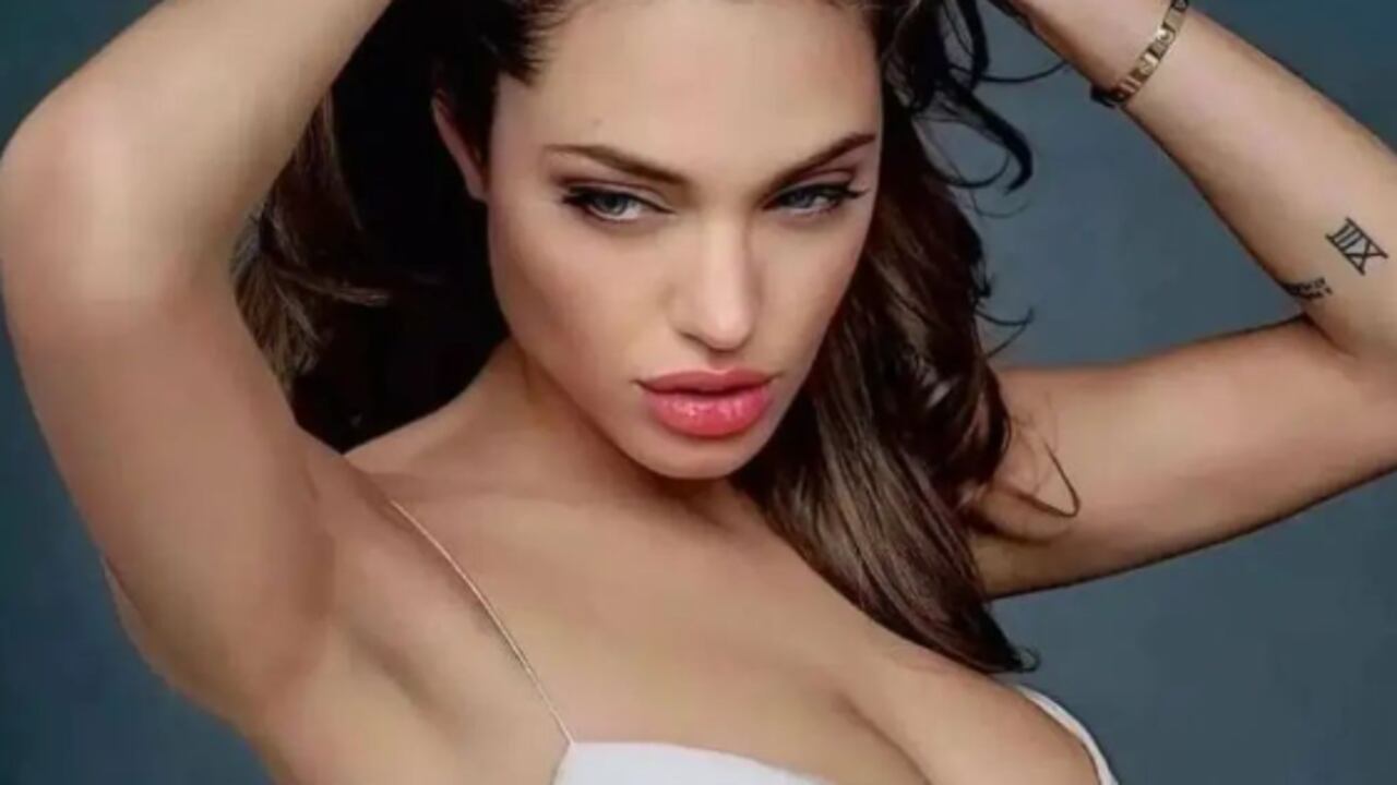 Angelina Jolie Tatto