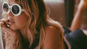 Natalia Paris ardiente