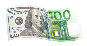 La inflación, la guerra en Ucrania, los temores de recesión y el aumento de las tasas de interés son algunos de los factores que están detrás de la desvalorización del euro frente al dólar.