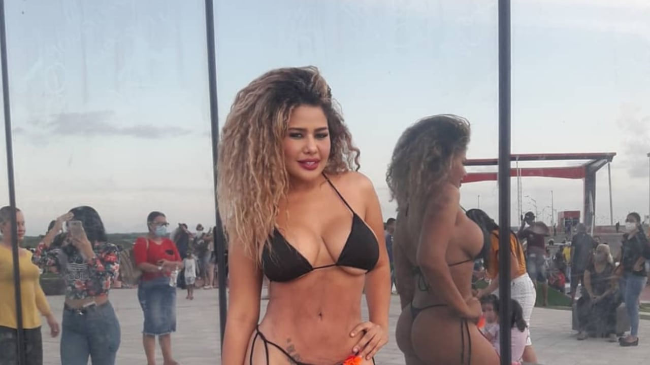 La vez que se le cayó el bikini a Miss Tanga y desfiló sin nada