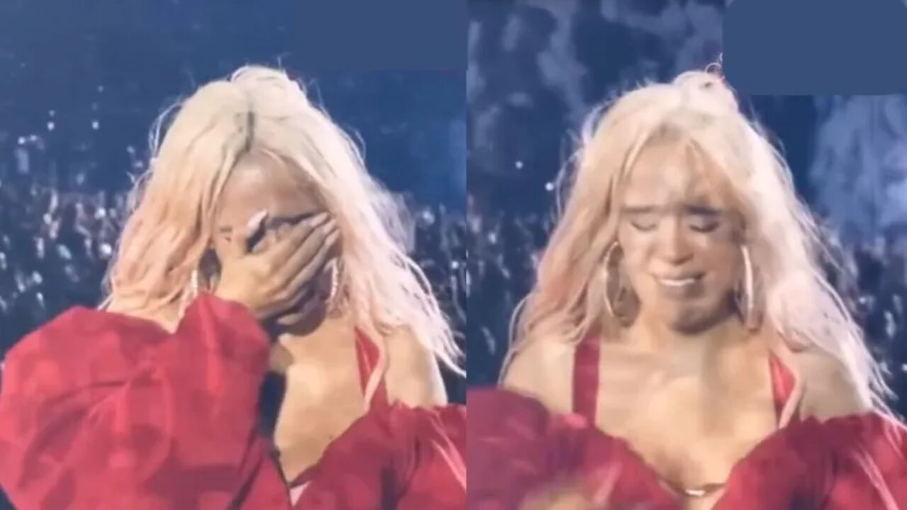 Emotivo momento de Karol G en  el estadio Rose Bowl.