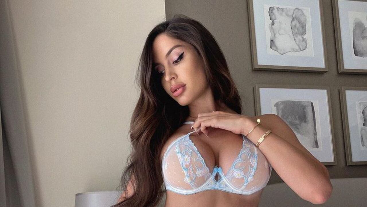 El pequeño hilo con el que Natalia Barulich dejó ver sus poderosas y “jugosas” nalgas