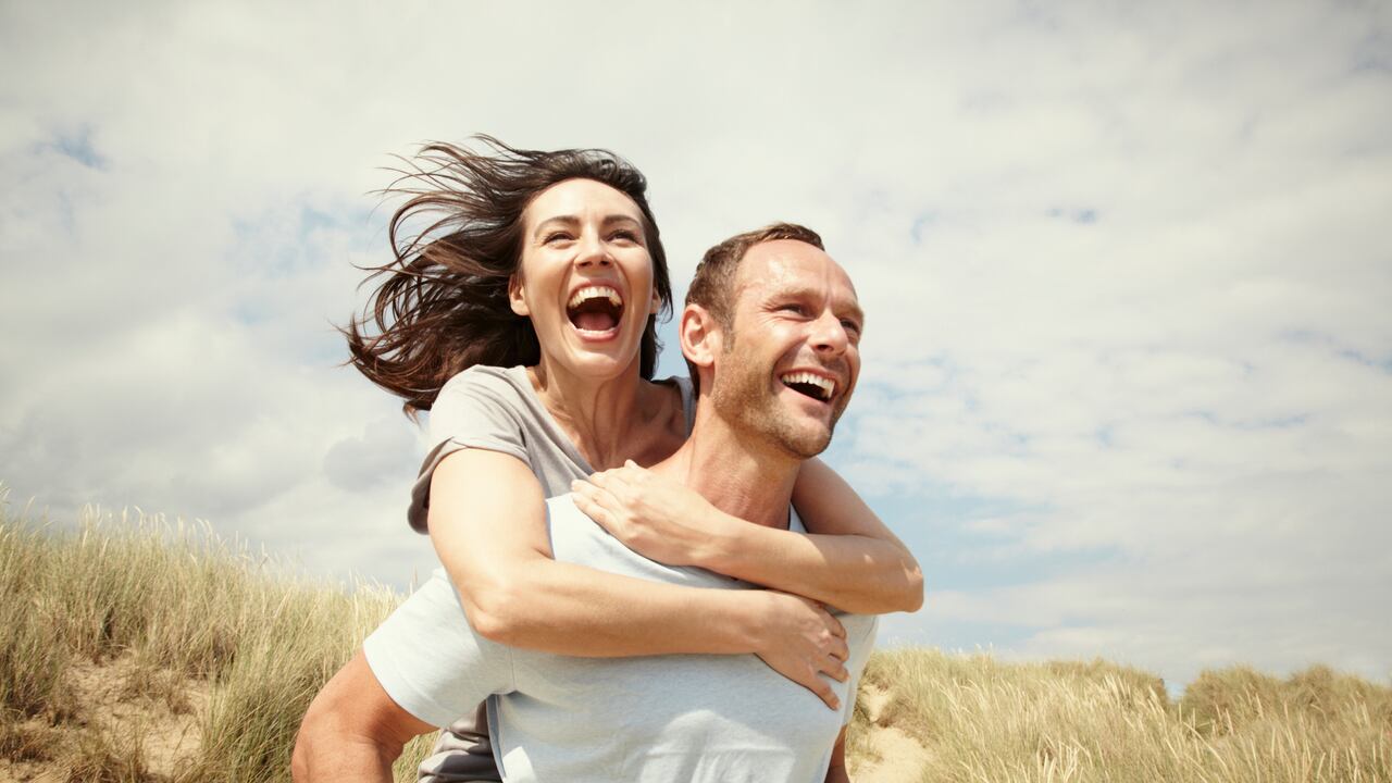 Durante amor y amistad muchas parejas buscan destinos especiales para viajar juntos.